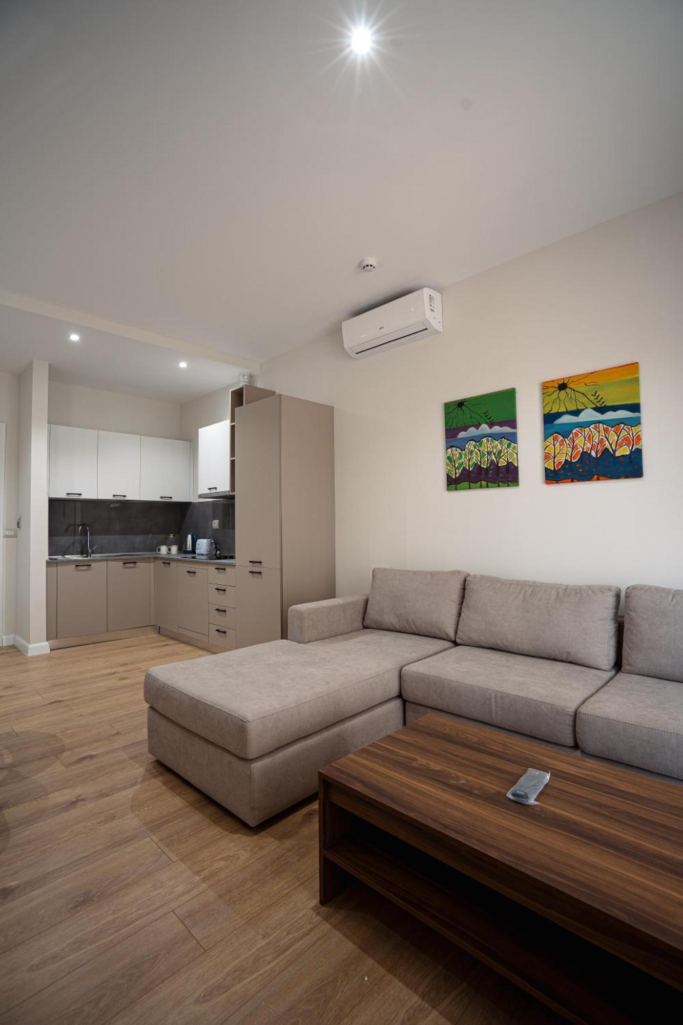 Tirana Elite Apartments Bagian luar foto