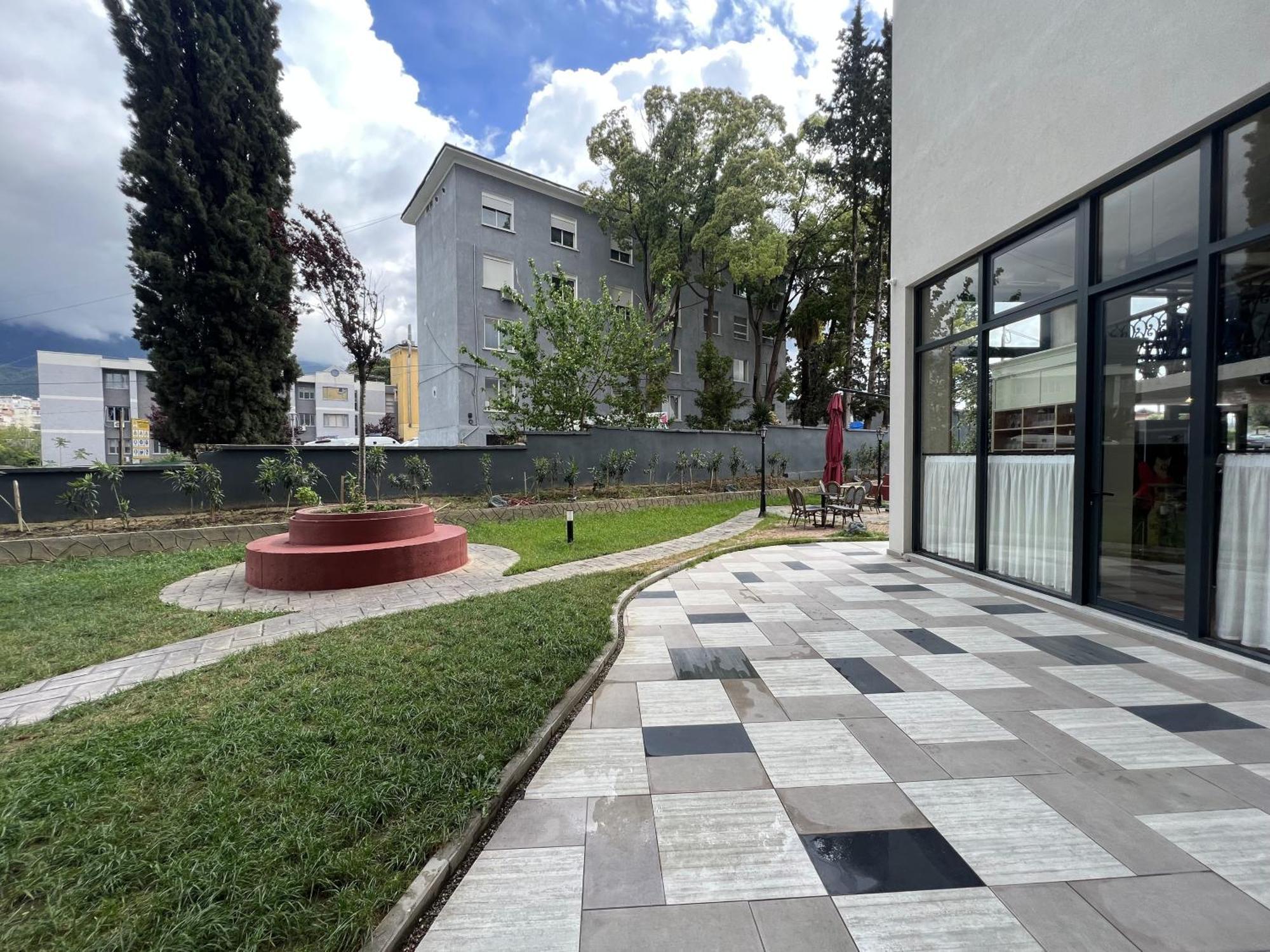 Tirana Elite Apartments Bagian luar foto