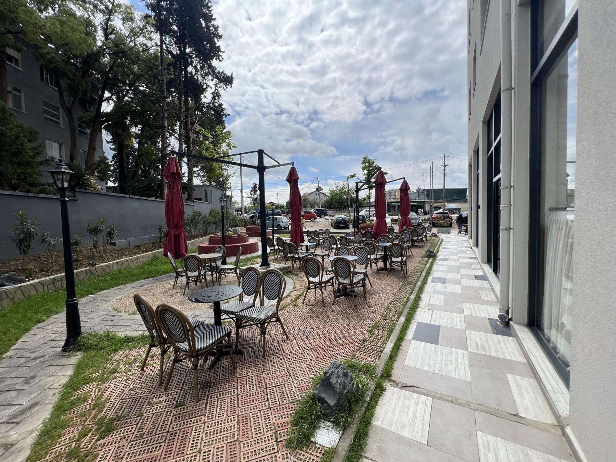 Tirana Elite Apartments Bagian luar foto